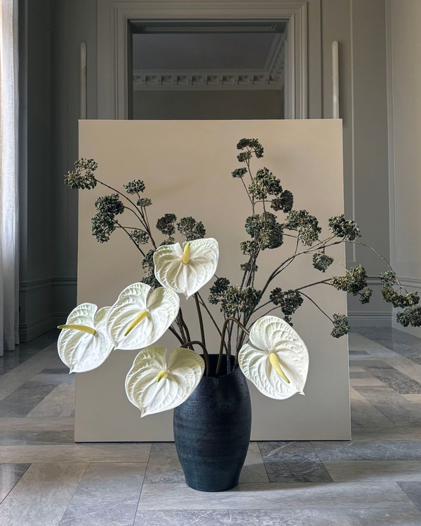 The Sculptural Bouquet