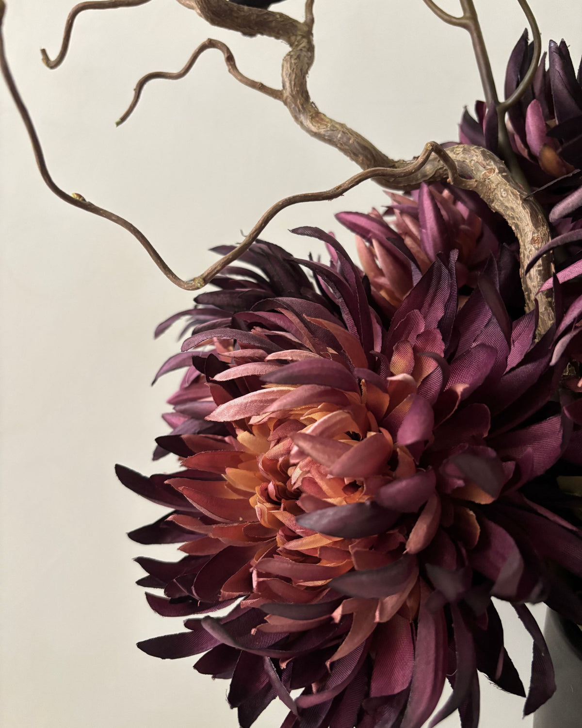 The Dark Cassis Bouquet