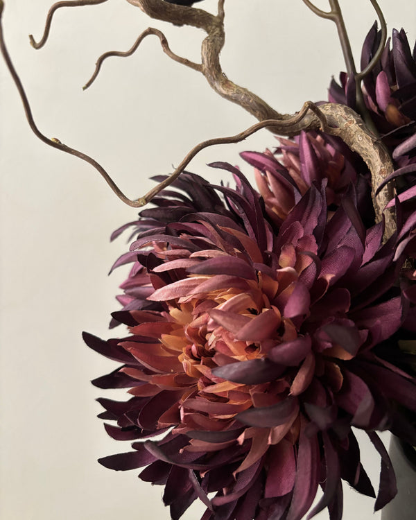The Dark Cassis Bouquet